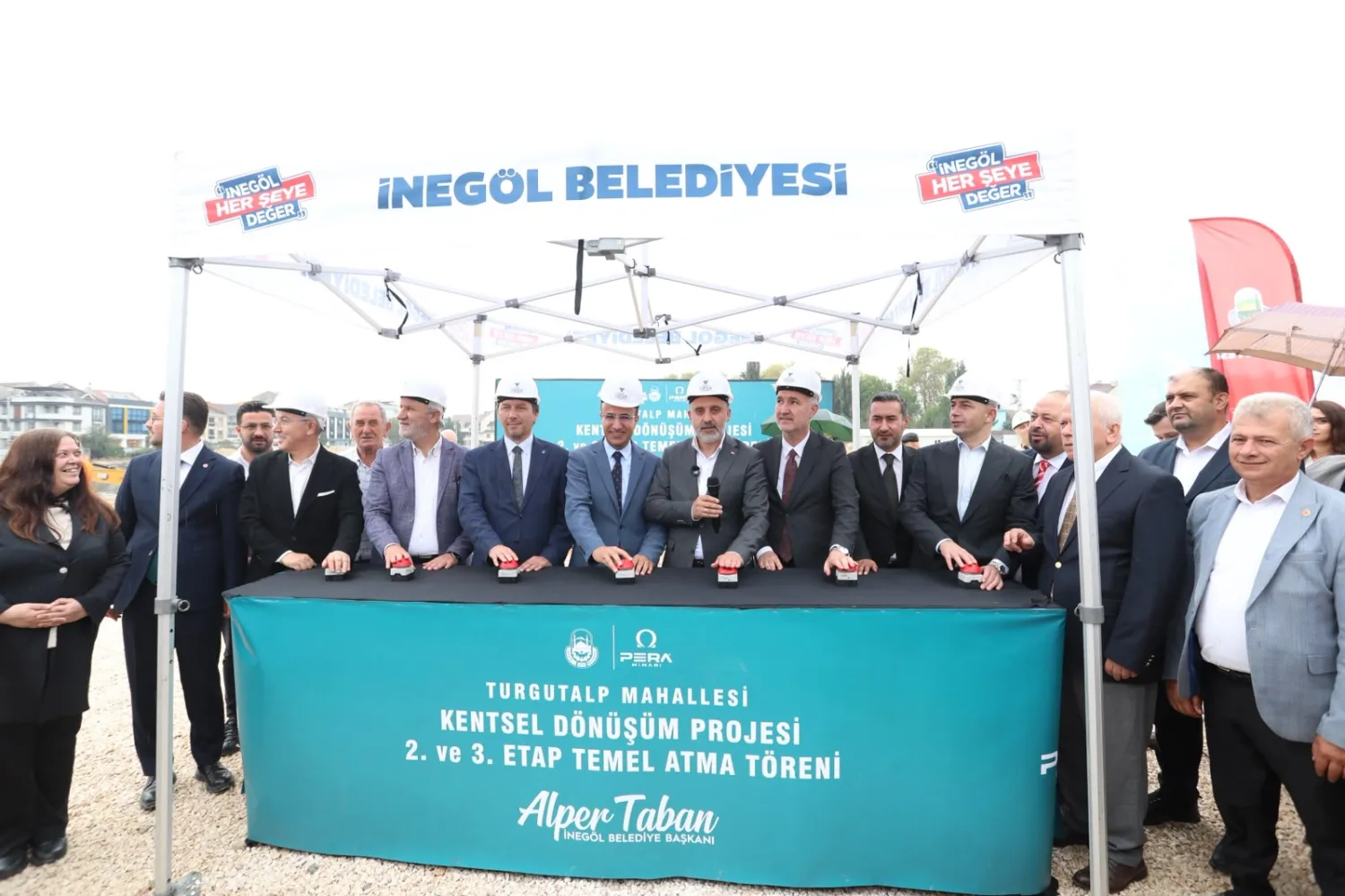 Turgutalp&rsquo;te kentsel d&ouml;n&uuml;ş&uuml;m&uuml;n 2. ve 3. etaplarında temel atıldı
