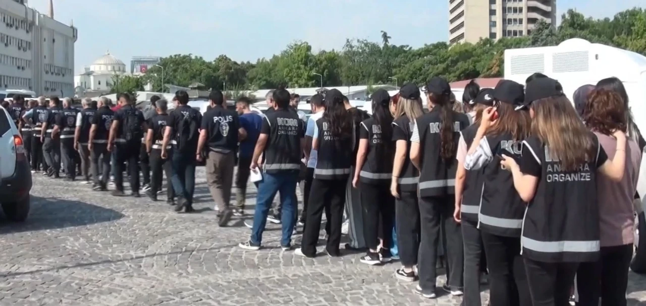 Yeni nesil su&ccedil; &ouml;rg&uuml;tlerine y&ouml;nelik soruşturmada 55 tutuklama