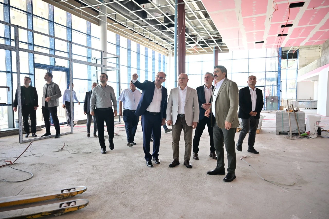 Yıldırım Belediyesi'nden il&ccedil;eye yeni bir gen&ccedil;lik ve spor merkezi