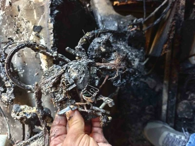 1 kişinin &ouml;ld&uuml;ğ&uuml; yangın bilgisayar kasasından &ccedil;ıkmış!