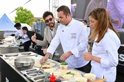 1.Uluslararası Balıkesir GastroFest&rsquo;te ziyaret&ccedil;i akını