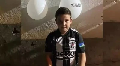 11 yaşındaki &ccedil;ocuk ders g&ouml;r&uuml;rken hayatını kaybetti