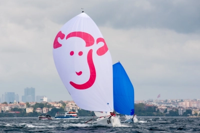 13. TAYK-Eker Olympos Regatta Yelken Yarışları&rsquo;nda ilk g&uuml;n&uuml;n sonu&ccedil;ları belli oldu
