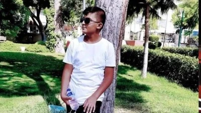 16 yaşındaki gen&ccedil; g&ouml;lette boğuldu