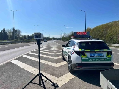 2 bin 832 s&uuml;r&uuml;c&uuml;ye ceza yazıldı
