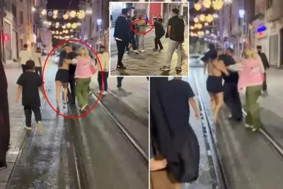 2 kadın kendilerine laf atan adamı tekme-tokat d&ouml;vd&uuml;