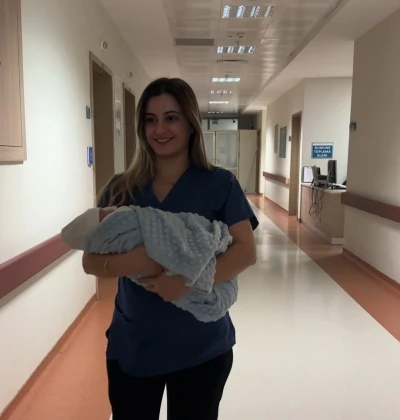 2024 yılında Siirt&rsquo;te 5 bin 977 bebek d&uuml;nyaya geldi
