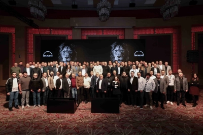 2025 Yılının En Başarılı MAN Servisleri &Ouml;d&uuml;llerini Aldı