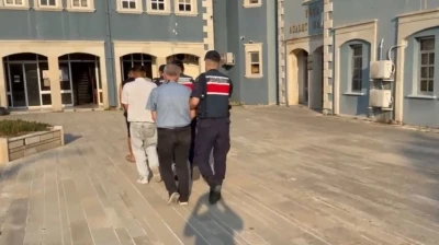 23 ilde g&ouml;&ccedil;men ka&ccedil;ak&ccedil;ılığı operasyonu: 31 tutuklama