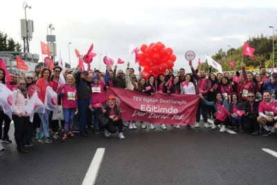 47. İstanbul Maratonu&rsquo;nda T&uuml;rk Eğitim Vakfı ile  &ldquo;Eğitimde Dur Durak Yok&rdquo;