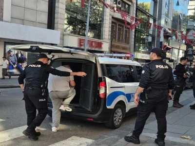 58 yaşındaki adamdan sokakta inanılmaz sapıklık