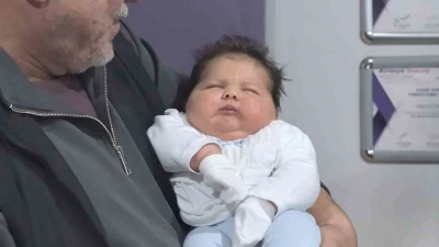 6 kilo 150 gram bebek d&uuml;nyaya geldi