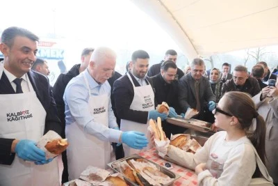 6 tona yakın balık ekmek dağıtıldı