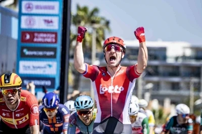 60. Cumhurbaşkanlığı T&uuml;rkiye Bisiklet Turu&rsquo;nda Sel&ccedil;uk-&Ccedil;eşme etabını Elia Viviani kazandı
