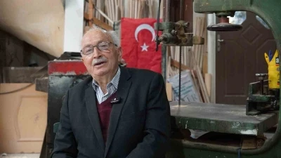 64 yıldır ahşap ile i&ccedil; i&ccedil;e hayat s&uuml;r&uuml;yor