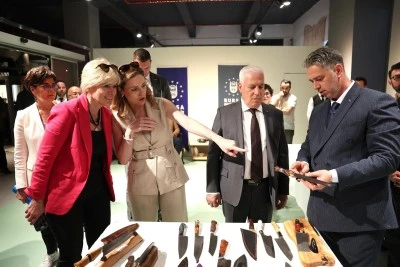 700 yıllık Bursa bı&ccedil;ağı d&uuml;nya sahnesinde