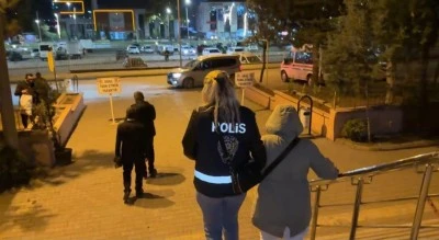 72 yaşındaki fuhuş organizat&ouml;r&uuml;