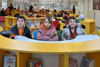 ABB K&uuml;t&uuml;phaneleri Şenleniyor: &ldquo;Gen&ccedil; Zihinler K&uuml;t&uuml;phanede&rdquo; Projesi Başladı