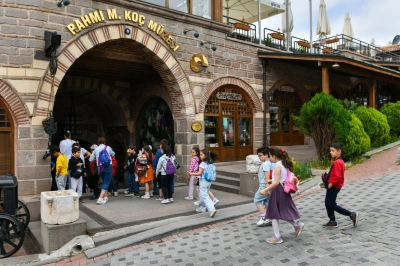 ABB Ve Hollanda B&uuml;y&uuml;kel&ccedil;iliği&rsquo;nden &Ccedil;ocuklara &Ouml;zel K&uuml;lt&uuml;rel İş Birliği