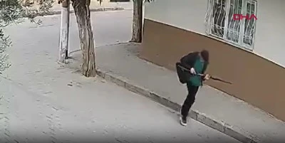 Adalet Bakanı G&uuml;rlek'ten Manisa'daki saldırı hakkında a&ccedil;ıklama
