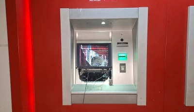 Adana'da ATM'ye zarar veren ş&uuml;pheli yakalandı