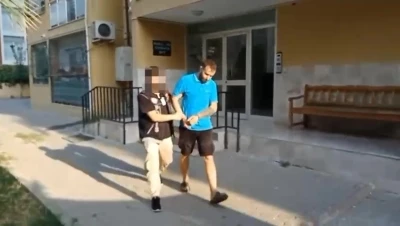 Adana&rsquo;da firari torbacılara operasyon: 15 h&uuml;k&uuml;ml&uuml; yakalandı