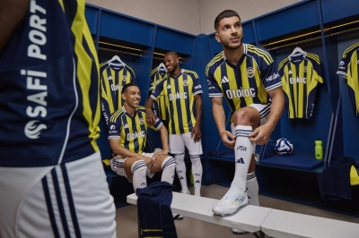 adidas ve Fenerbah&ccedil;e&rsquo;den Dev Lansman