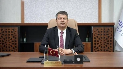 Adıyaman Belediye Başkanı Tutdere'ye g&ouml;reve iade