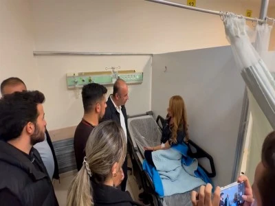 Adıyaman'da 70 &uuml;niversite &ouml;ğrencisi, Sakarya'da 171 h&uuml;k&uuml;ml&uuml;de gıda zehirlenmesi