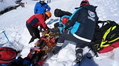 AFAD'ın &ccedil;ığda arama kurtarma tatbikatı ger&ccedil;eğini aratmadı