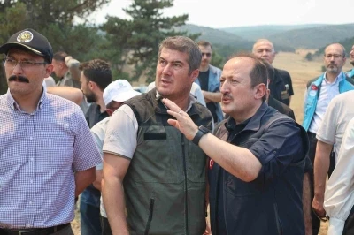 AFAD: "Yangınlarda 4 bin 231 personel, 45 hava 1236 kara aracı g&ouml;rev yapıyor"