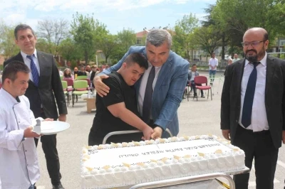 Afyonkarahisar&rsquo;da bir dilim mutluluk etkinliği
