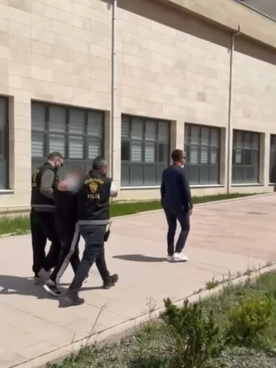 Afyonkarahisar&rsquo;da iş yerlerinin korkulu r&uuml;yası hırsız tutuklandı
