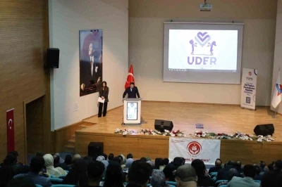 Ağrı&rsquo;da "&Ccedil;ocuk Odaklı Sivil Toplum" konferansı
