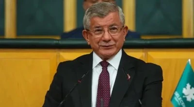 Ahmet Davutoğlu ifade vermek &uuml;zere adliyede