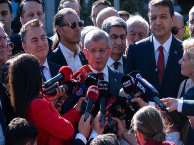 Ahmet Davutoğlu, ş&uuml;pheli sıfatıyla ifade verdikten sonra a&ccedil;ıklamalarda bulundu