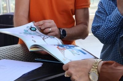Aileler ve &Ccedil;ocuklar  İ&ccedil;in Paylaşımlı Kitap Okuma At&ouml;lyesi