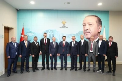 AK Parti Bursa&rsquo;da iki il&ccedil;e başkanlığına yeni atama