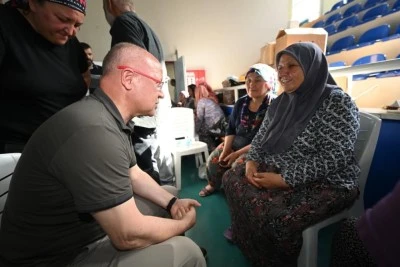 AK Parti Bursa'dan yangın b&ouml;lgelerine &ccedil;ıkarma