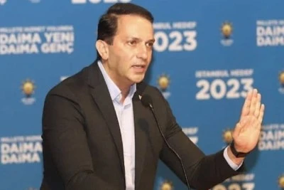 AK Parti'de deprem: M&uuml;cahit Birinci disiplinde