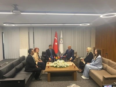 AK Parti'den DEM Parti'ye bayram ziyareti