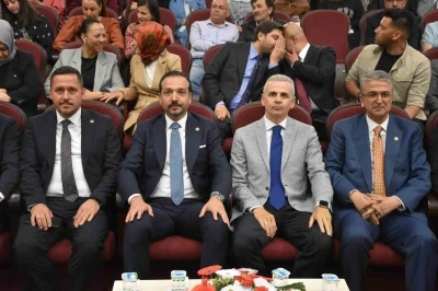 AK Parti Genel Başkan Yardımcısı K&uuml;rşad Zorlu: "Karaman, T&uuml;rk&ccedil;enin k&uuml;lt&uuml;rel başkentidir"
