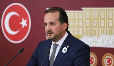 AK Partili &Ouml;zen: "Sağlık kuruluşları satılmayacak"