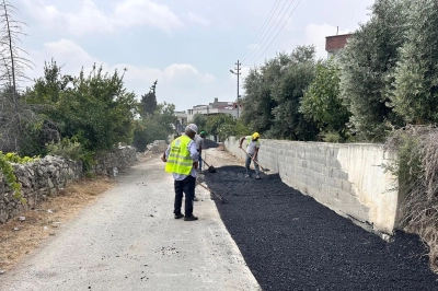 Akdeniz&rsquo;de Her Mahalleye Hizmet Gidiyor