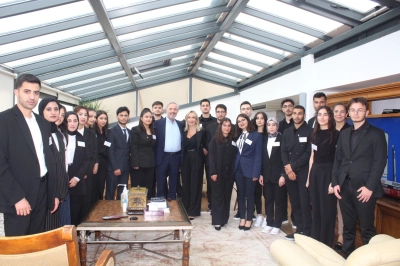 Akfen Holding Y&ouml;netim Kurulu Başkanı Hamdi Akın'dan Gen&ccedil;lere Tavsiyeler