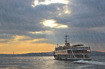 AKOM&rsquo;dan Fırtına Ve Kar Yağışı Uyarısı