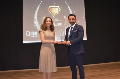 Aksa Doğalgaz'a 'Enerji Sekt&ouml;r&uuml;n&uuml;n En İtibarlı Markası' &Uuml;nvanı