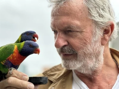Akt&ouml;r Sam Neill, 78 yaşında hayatını kaybetti