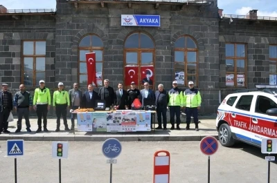Akyaka&rsquo;da Trafik Haftası etkinliği

