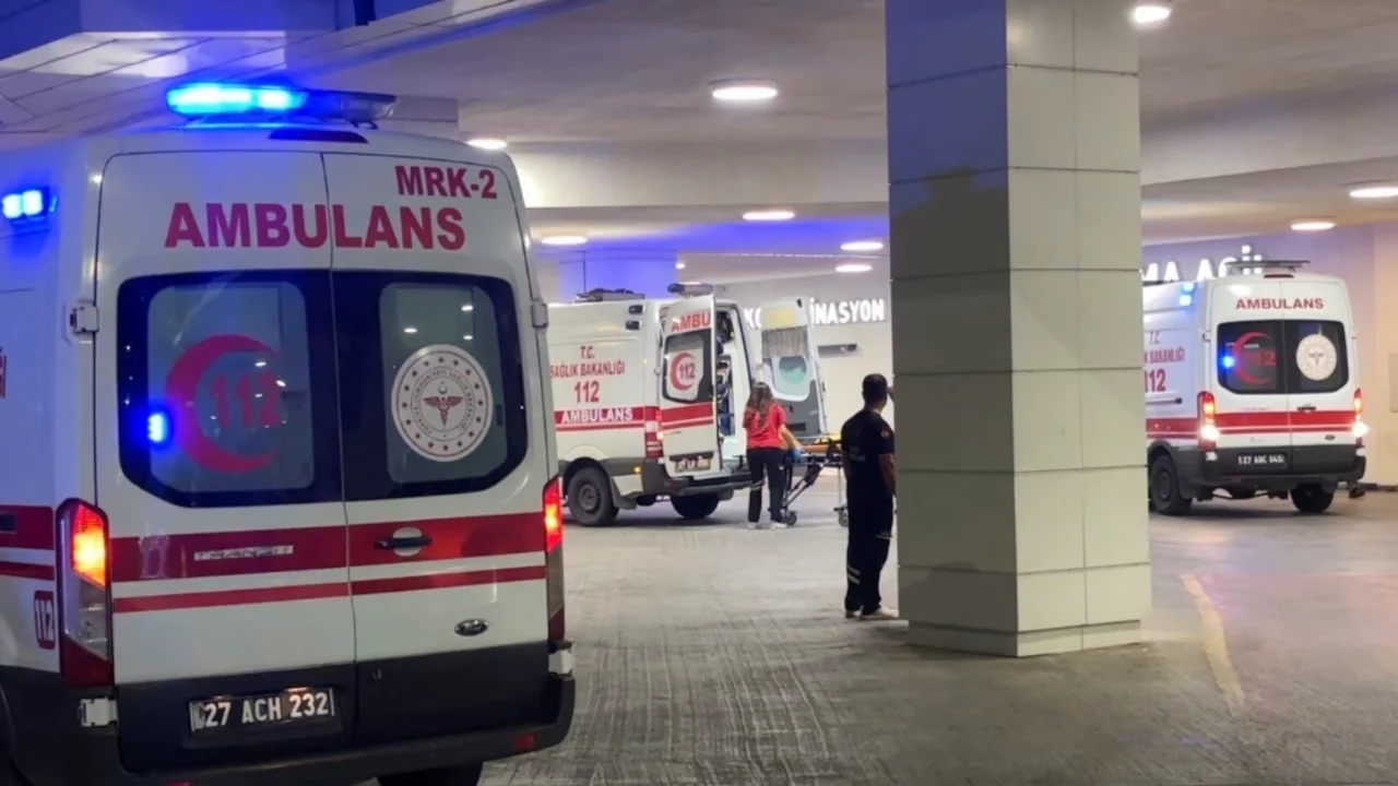 Gaziantep&rsquo;te alacak verecek kavgası: 2 &ouml;l&uuml;, 5 yaralı